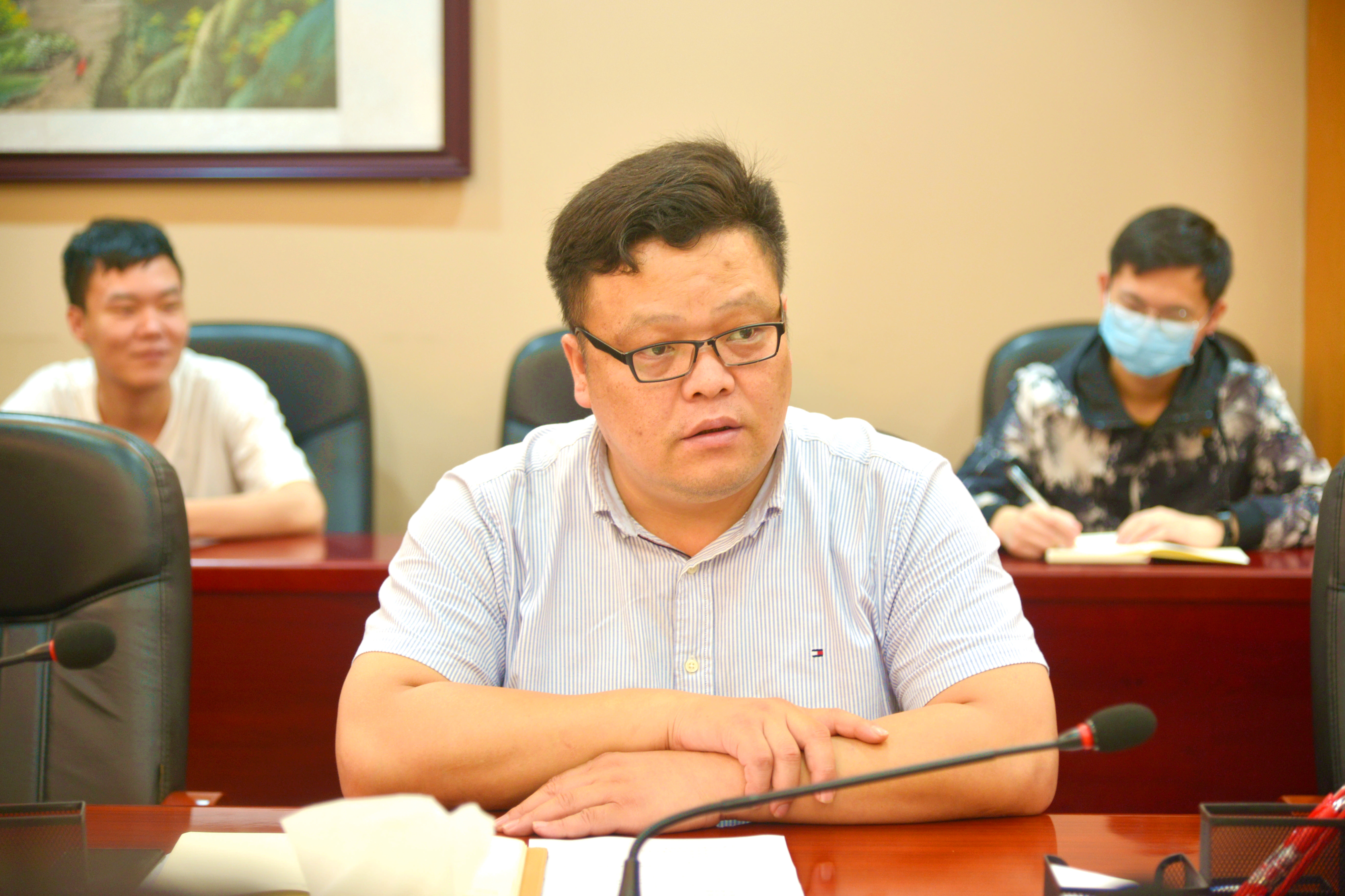 谢总1.jpg 谢总1.jpg